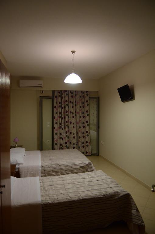 Papanikolaou Rooms Neochori  Екстериор снимка