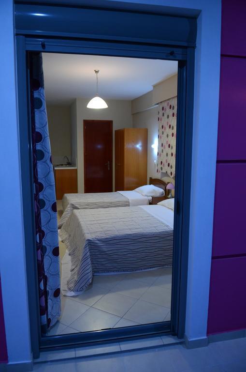 Papanikolaou Rooms Neochori  Екстериор снимка